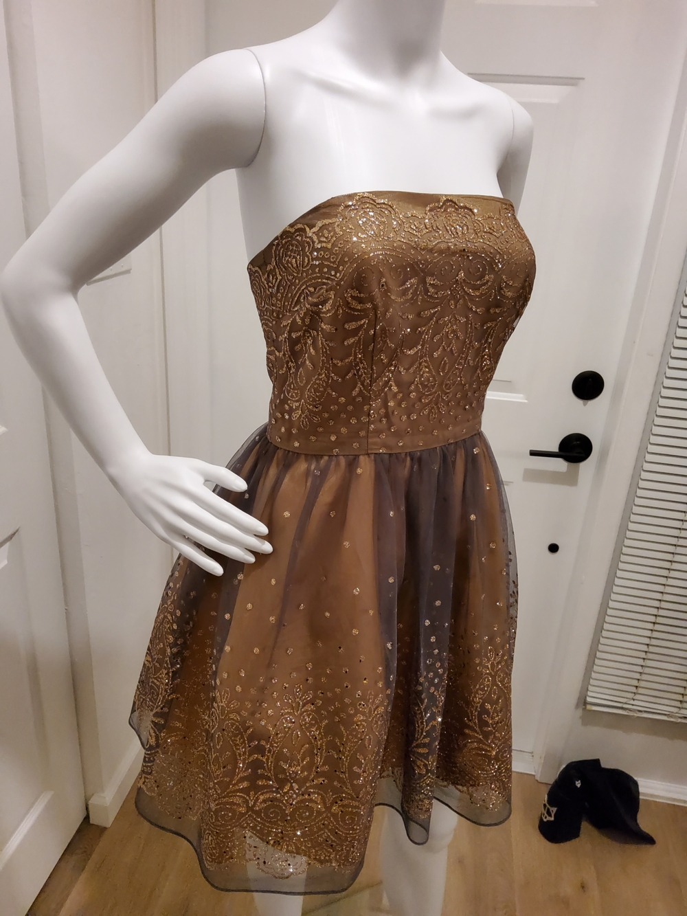 Jump By Niki Livas A Strapless Embroidered Cocktail Dress in Bronze